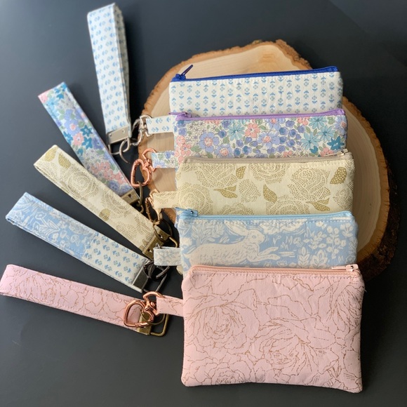 Hey! Read about your designer. ๐ - Picture 6 of 8